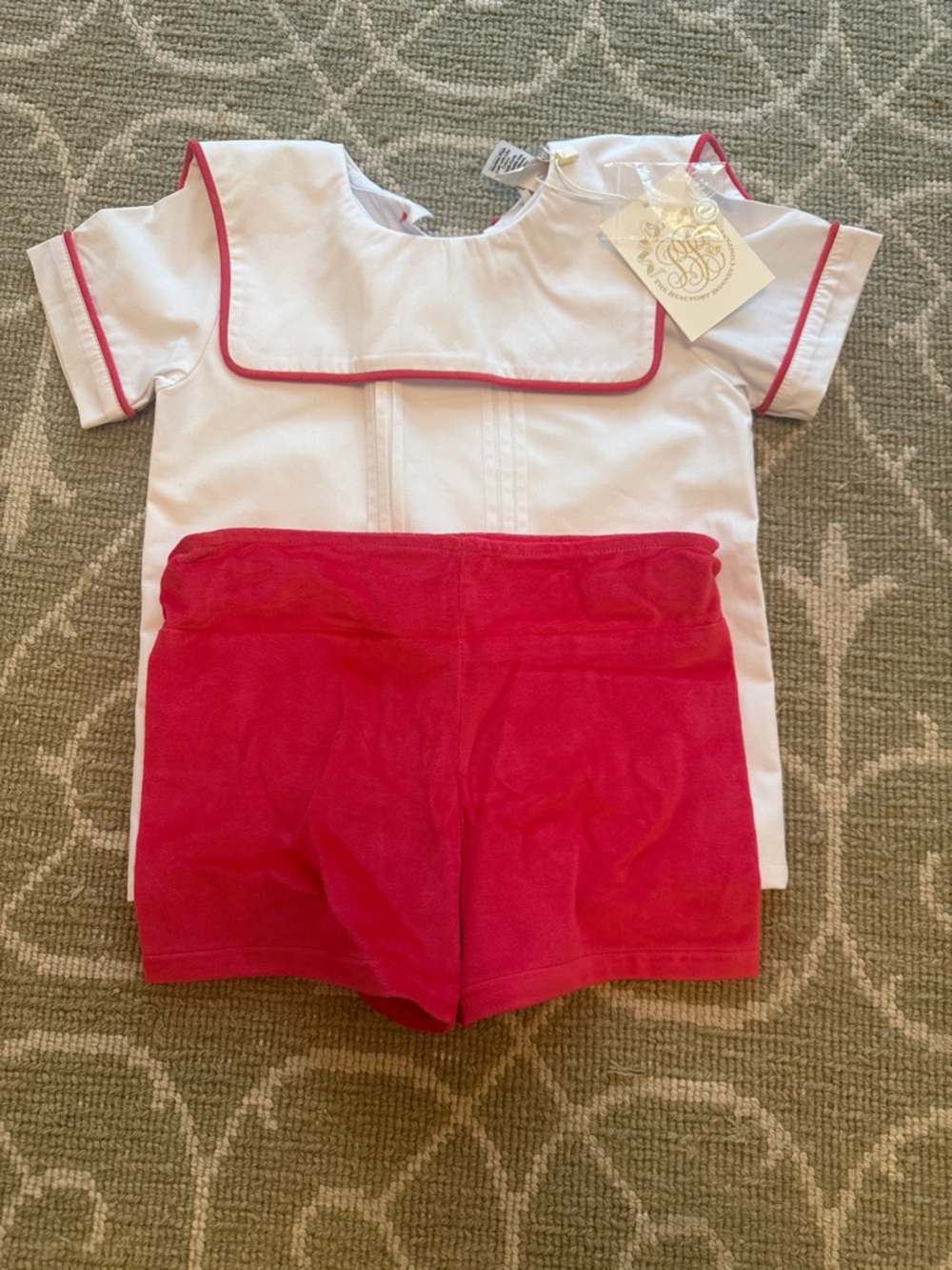 TBBC Shepherd Short set 2T NWT Red and white